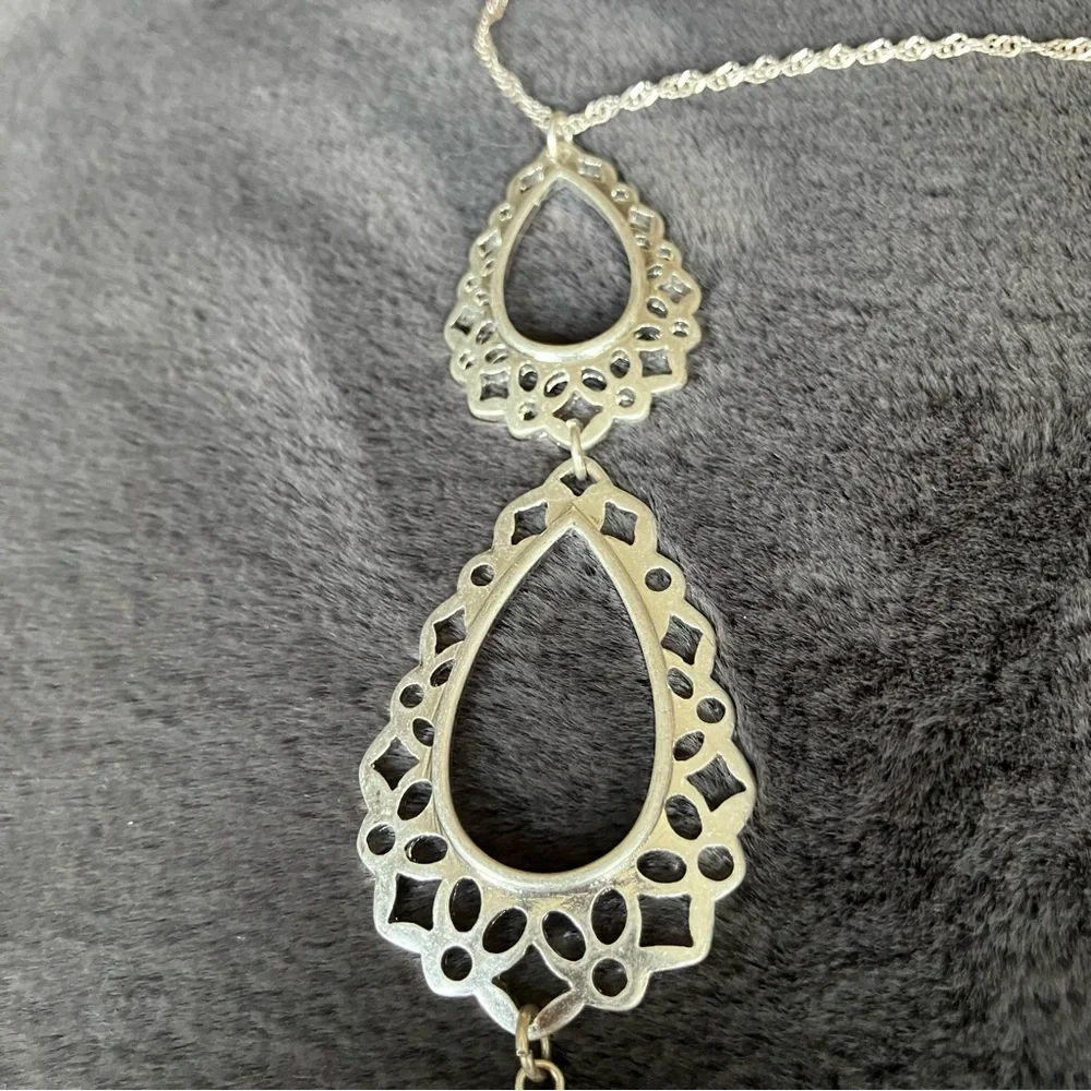 Silver Teardrop Filigree Tassel Pendant Long Chain Necklace‎